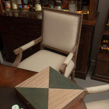 Load image into Gallery viewer, Premium Bowtie Poker Set