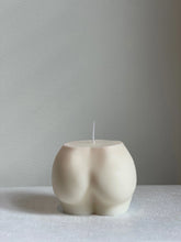 Load image into Gallery viewer, YVR Candles