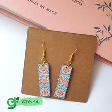 Load image into Gallery viewer, Handmade Wooden Earing