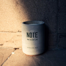 Load image into Gallery viewer, Natural Scented Candle - Blackwood (200gr)