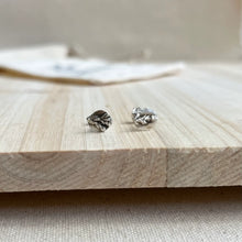 Load image into Gallery viewer, Umlaut 36 Node Earrings