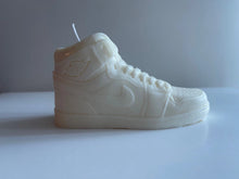 Load image into Gallery viewer, YVR Candles