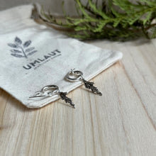 Load image into Gallery viewer, Umlaut 65 Large Hoop