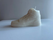 Load image into Gallery viewer, YVR Candles