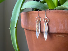 Load image into Gallery viewer, Umlaut Folia Earrings