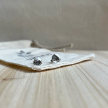 Load image into Gallery viewer, Umlaut 36 Node Earrings