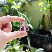 Load image into Gallery viewer, Isaac Newton Wooden Pin