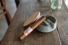 Load image into Gallery viewer, Ashtray
