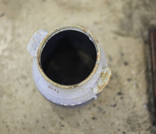 Load image into Gallery viewer, Ceramic Pot White Blue
