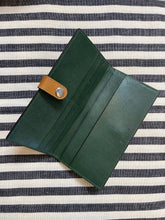Load image into Gallery viewer, Leather Wallet Dana
