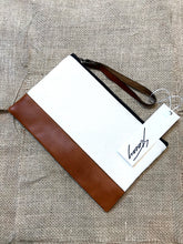 Load image into Gallery viewer, Pouch Leather and Canvas
