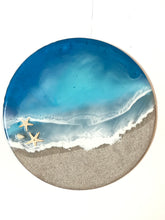 Load image into Gallery viewer, Circle Resin Beach Paint
