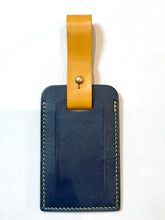Load image into Gallery viewer, J21 Leather Suitcase Tag
