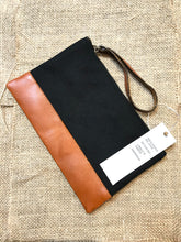 Load image into Gallery viewer, Pouch Leather and Canvas
