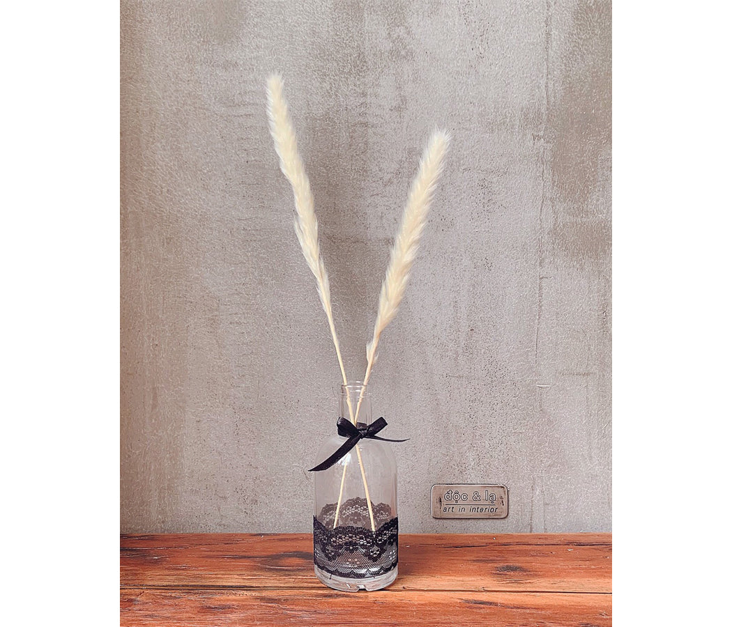 Ribbon Wine Glass Vase