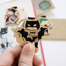 Load image into Gallery viewer, Set 3 Paper Bookmark Joker
