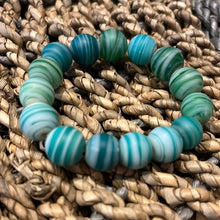 Load image into Gallery viewer, Roy Handmade Bracelet
