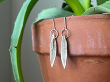 Load image into Gallery viewer, Umlaut Folia Earrings
