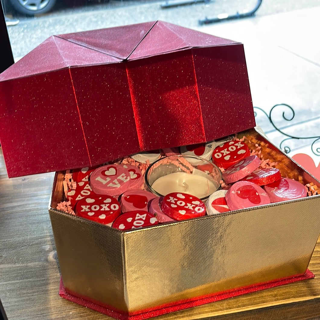 Roy Candle Heart Box