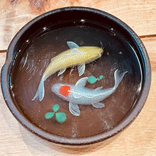 Load image into Gallery viewer, 2 3D Fish Resin in Ceramic Bowl
