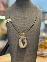 Load image into Gallery viewer, Roy necklace
